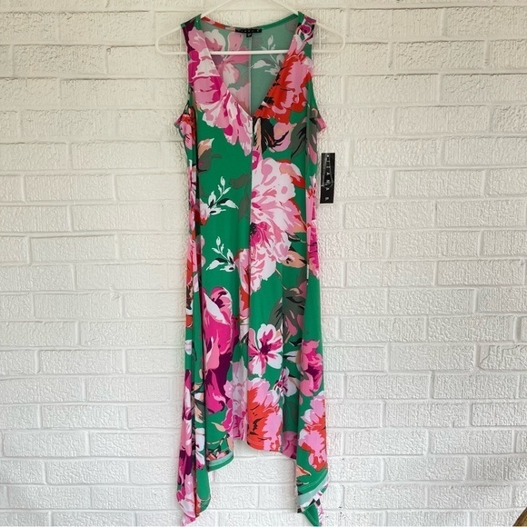 NEW Tiana B Floral Hi Low Hem Flowy Dress Small NWT - Picture 1 of 7